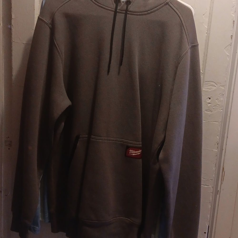 Mens milwaukee hoodie gray